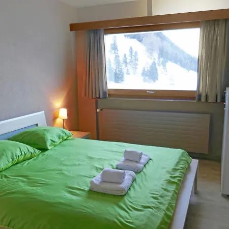 Rosablanche B71 By Interhome Apartman